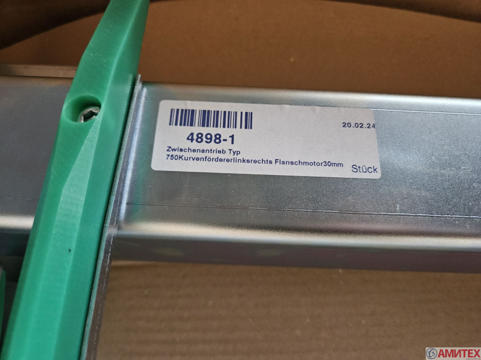 Промежуточный привод для конвейера яйцесбора Lubing 750