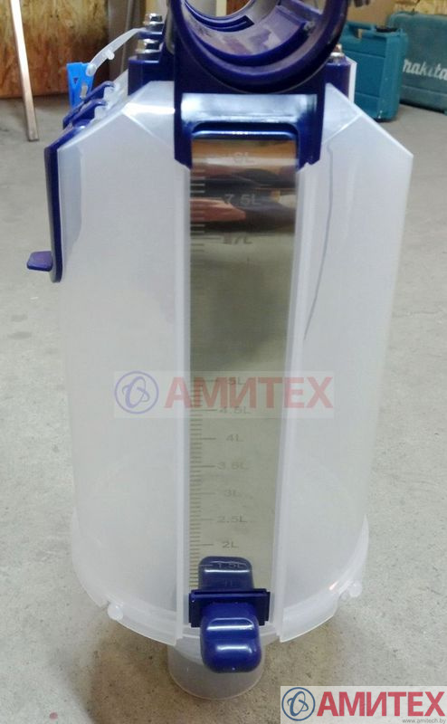 Дозатор корма для свиней 8л, 70мм