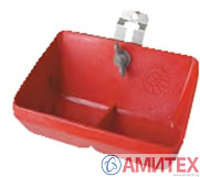 Кормушка для поросят настенная 1л