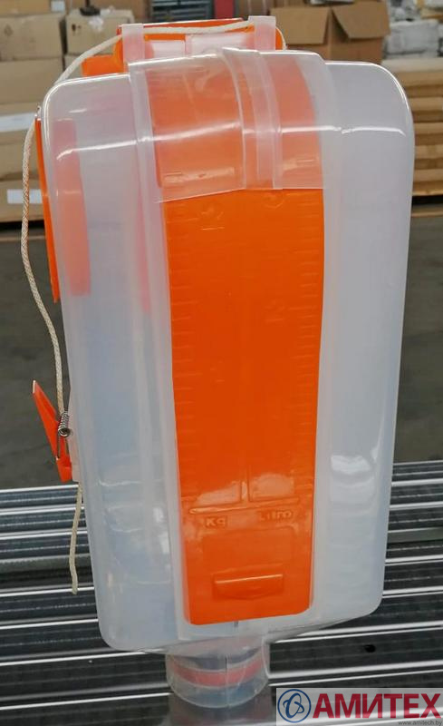 Дозатор корма для свиней 6л, 70мм