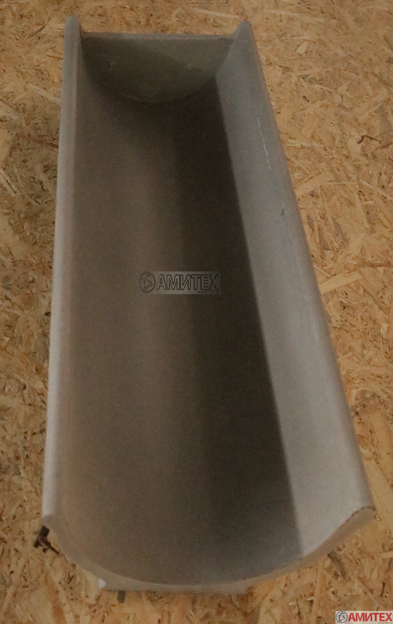 Кормушка из полимербетона (левое) длина 100 см