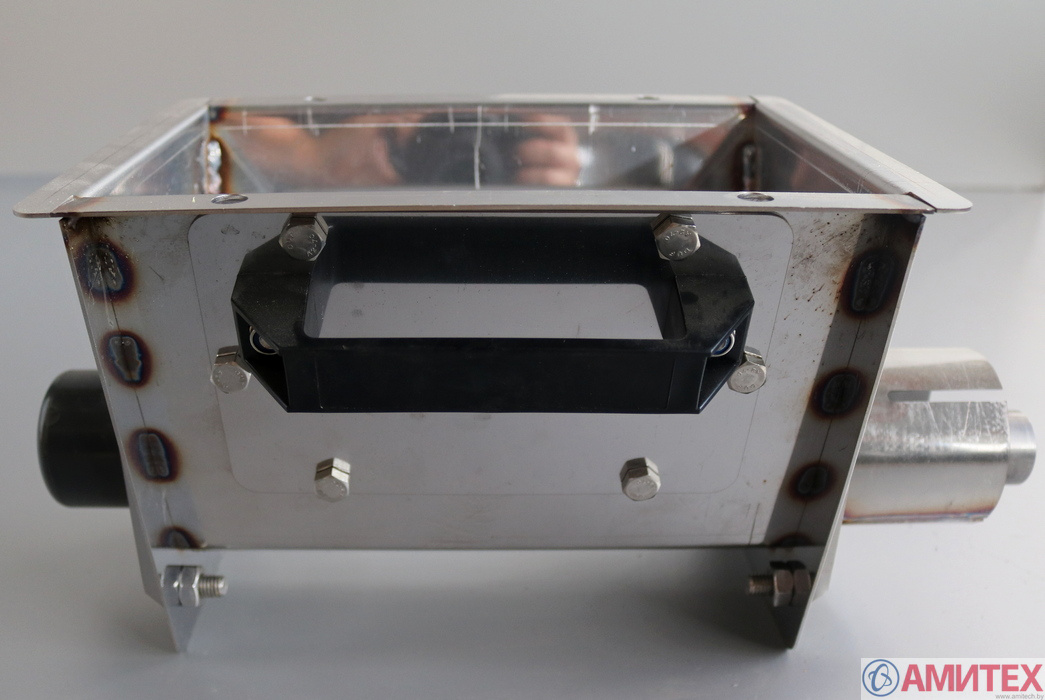 Одиночный поддон с натяжителем спирали для трубы 75мм