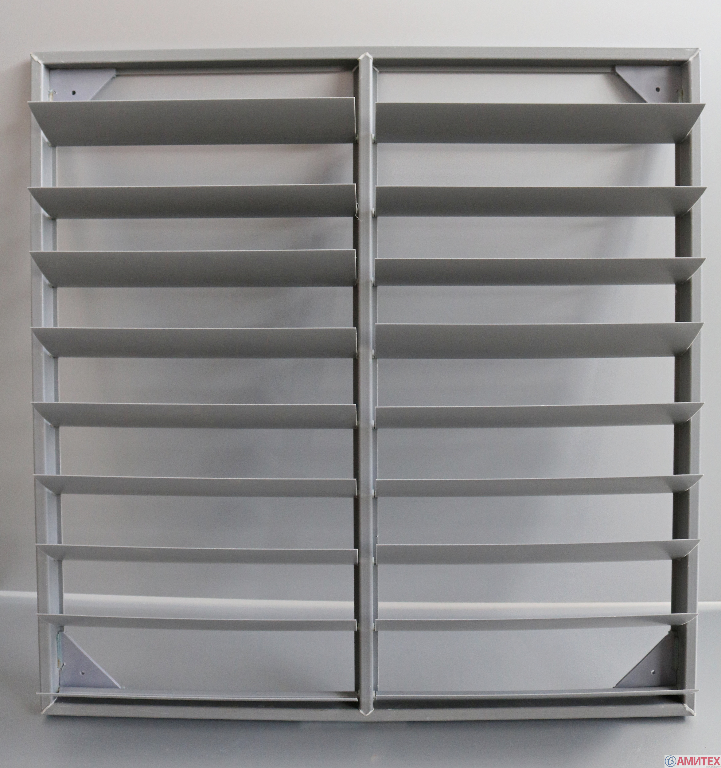 Решетка вентиляционная Multifan 549x549 мм